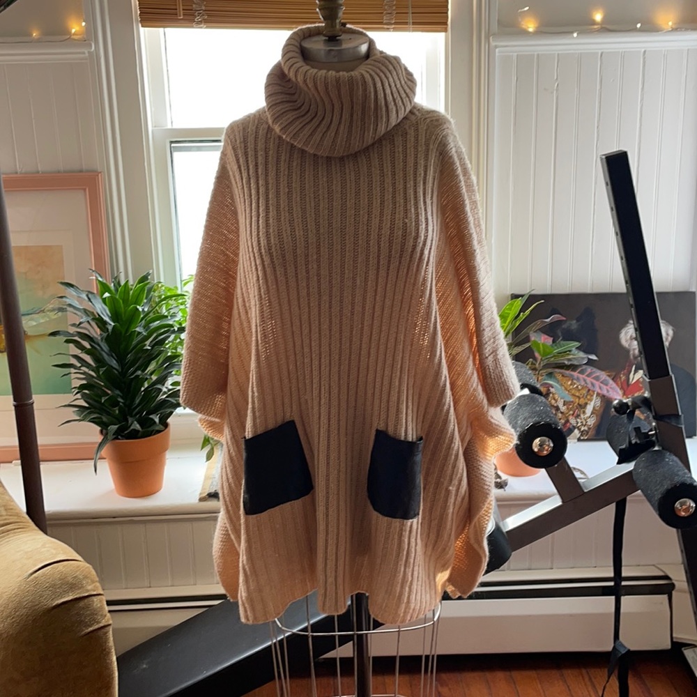 Sweater poncho